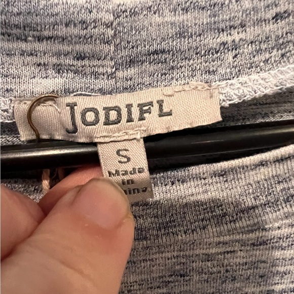 3/$15 NWT Gorgeous Jodifl lace top. Small - Picture 2 of 9